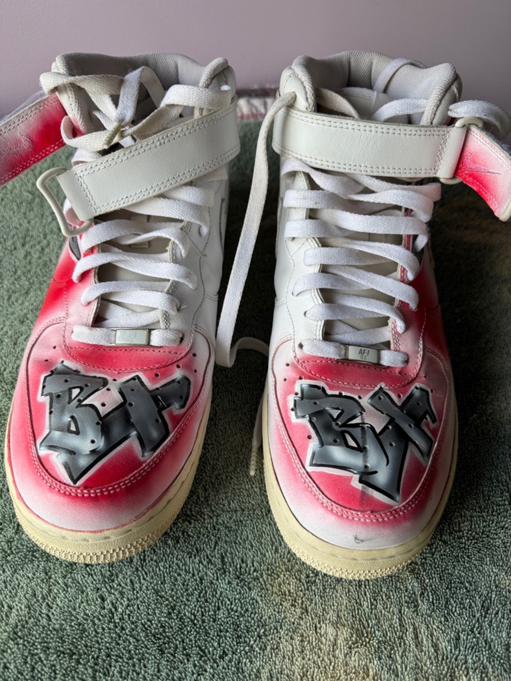 Nike AF-1 ‘82 Men’s Hightops with Airbrushed Graffiti